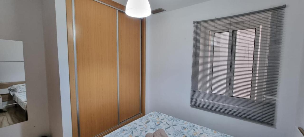 Carolinas Suit Apartment Alicante Exterior foto