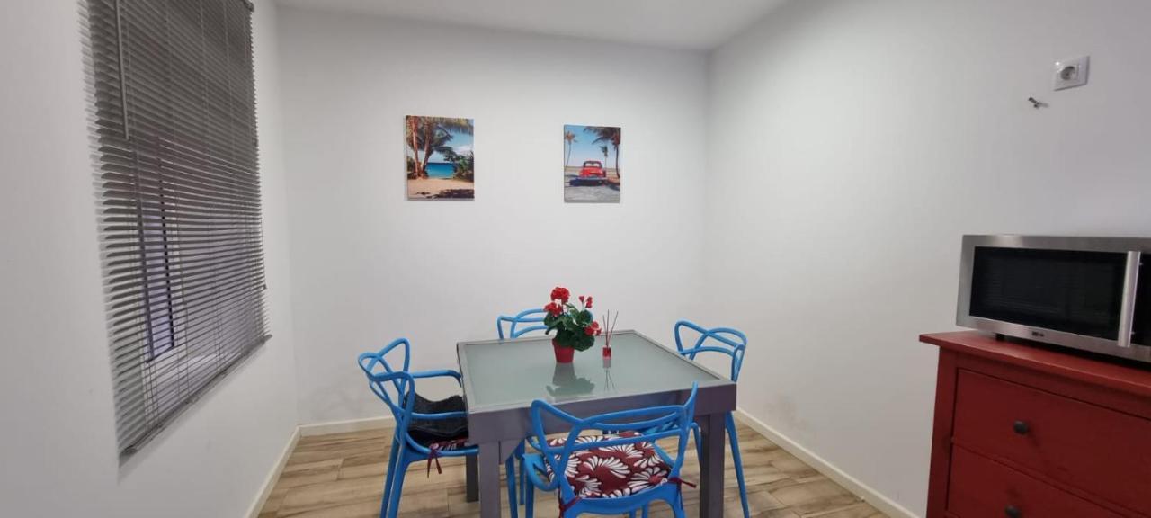 Carolinas Suit Apartment Alicante Exterior foto