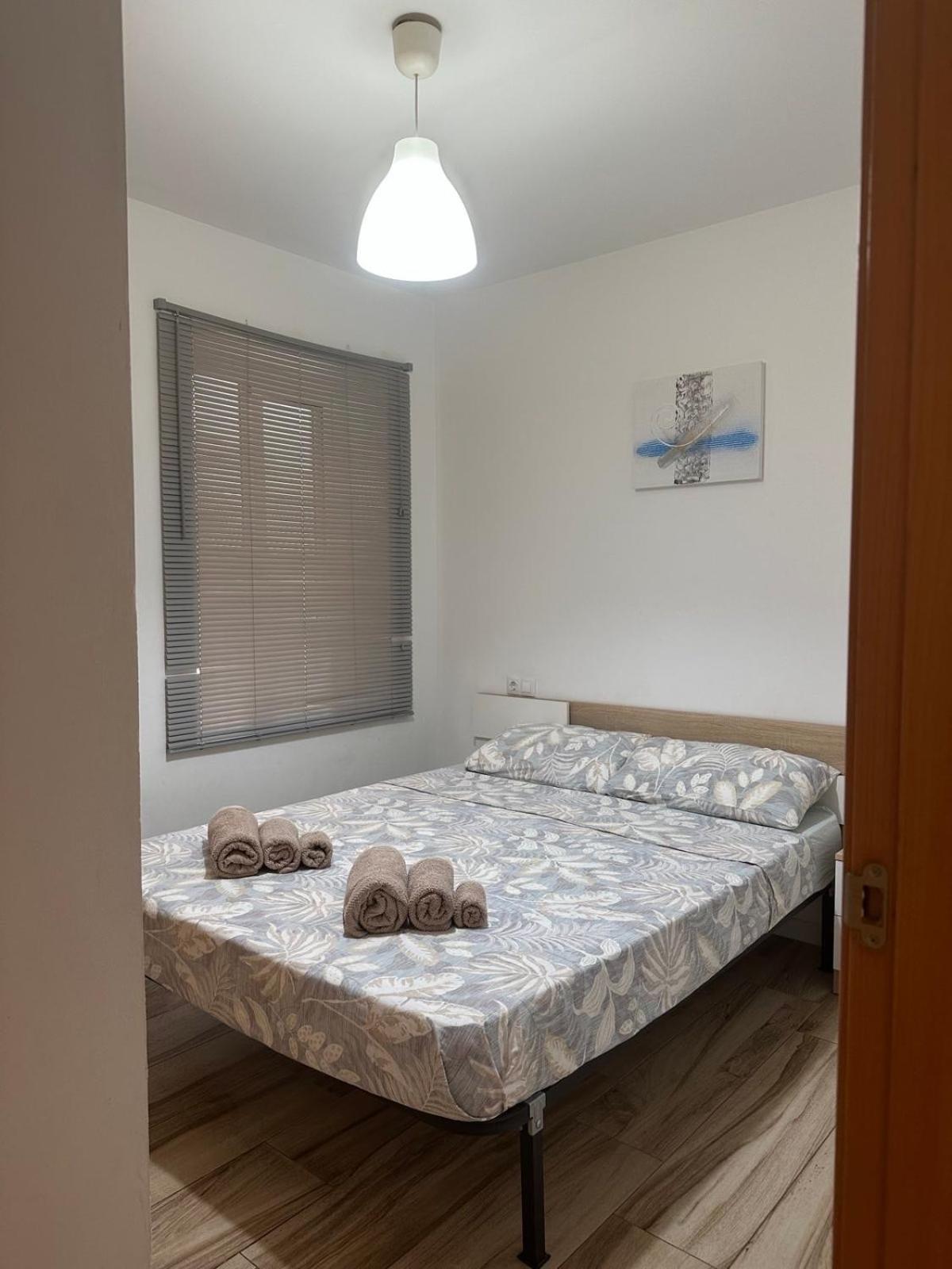 Carolinas Suit Apartment Alicante Exterior foto