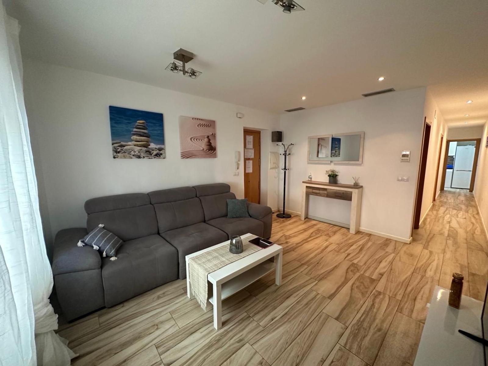 Carolinas Suit Apartment Alicante Exterior foto